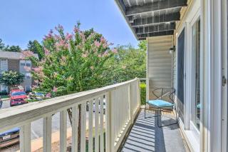 Inviting Charlotte Getaway - Half Mile to UNC! - 9