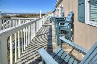 Atlantic Breeze - Oak Island - 0