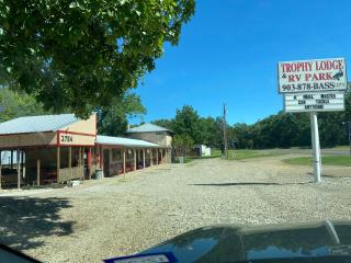 Reel Inn and Lodge - Quitman - 5
