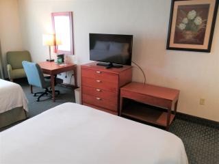 Holiday Inn Express & Suites Toluca Zona Aeropuerto by IHG - 2