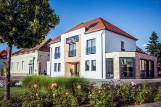 Hotel Viktória - Sárvár - 8