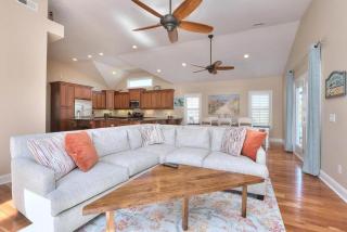 Incommunicado - Oak Island - 5