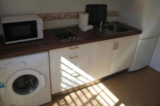 APARTAMENTO HUERTA LA REINA - Córdoba - 4