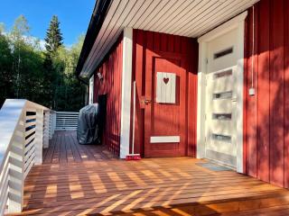 Cozy renovated house with a lot of parking space. - Haparanda - 2