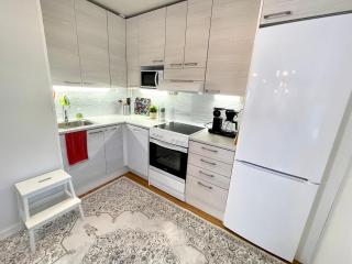 Cozy renovated house with a lot of parking space. - Haparanda - 5