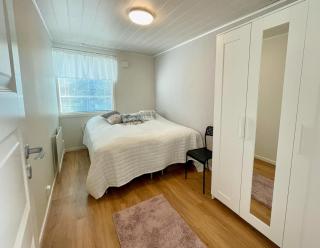 Cozy renovated house with a lot of parking space. - Haparanda - 7