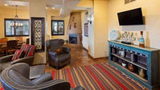 Best Western Plus Inn of Santa Fe - Santa Fe - 9