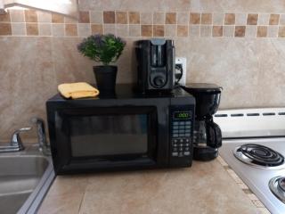 A Taste of Paradise - Vacation Rentals close to US Embassy & Restaurants - 4