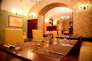 Hotel Zámek Berchtold - Kunice - 7