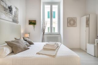 White Ostilia Guesthouse - Roma - 0