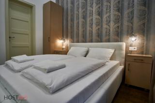 G7 Budapest - hostAID - Budapest - 1