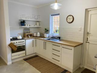 Daisy Cottage - 3