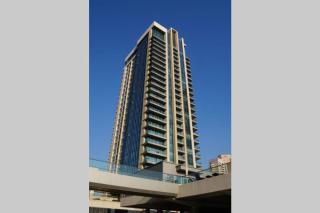 one bedroom apartment for rent Immaculate golf & Lake view at greens - Dubai - 6