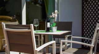 Cliff-Top Townhouse with Stunning Ocean Views - 1