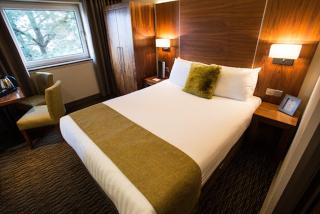 Mondo Hotel - Coatbridge - 9