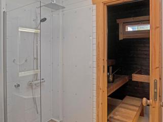 Holiday Home Vuosseli-kelkka 15a by Interhome - 2