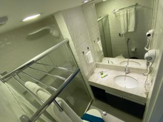 Apartamento aconchegante Flat beira mar Praia Farol da Barra - Salvador - 4