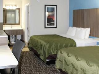 Quality Inn Athens I-65 - Huntsville Area West - Athens - 1