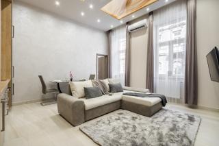 Chic comfort suite for 6 by Oktogon - 8