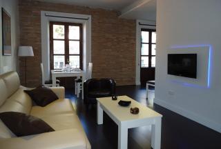 Apartamentos Turísticos Mauror - Granada - 1