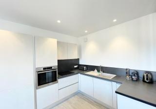 Viva Riviera Deluxe Top Floor 2 Bedrooms 2 Bathrooms - Cannes - 9