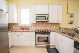 30A Beach House - Sunny Daze by Panhandle Getaways - Panama City Beach - 1