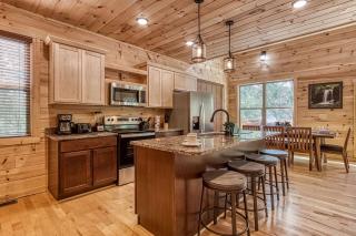 Splish-N-Splash, Private Indoor Pool, Hot Tub,1089 FREE tickets each paid day, Dollywood and More - Sevierville - 6