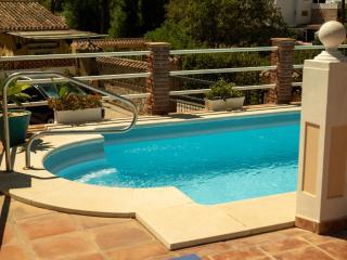 Delightful 5 Bed Villa in Fuengirola costa del sol - Málaga - 2