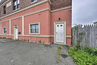 Boston Apartment < 10 Mi to Top Universities - 8