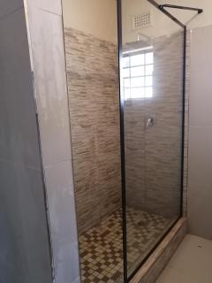 54 Malcolm Palace Room - 9