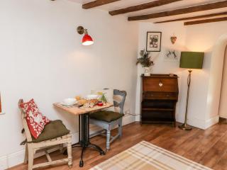 Old Pump Cottage - 2