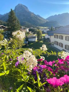 Lech Hostel - Lech am Arlberg - 2