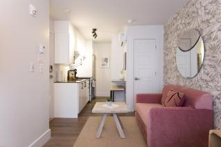 Perfect Business Trip Studio with Full Amenities by Den Stays - Montréal - 7