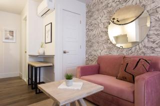 Perfect Business Trip Studio with Full Amenities by Den Stays - Montréal - 2