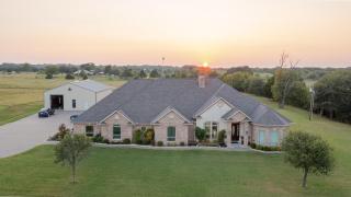 Cedar Creek Ranch-Pool, Lrg Grp, Minutes from Lake - 4