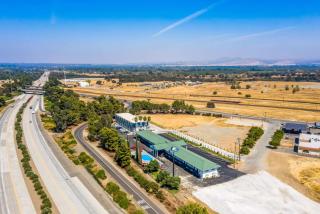 Days Inn by Wyndham Red Bluff - Red Bluff - 6