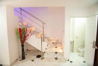 Cc & Cg Homes Luxury 3 Bedrooms House - 24Hrs Power - 9