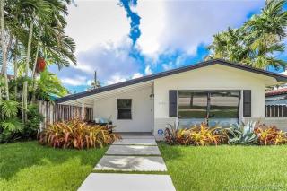 LoveLee Villa: Luxury Hollywood 4 Bedroom w/Pool - 7