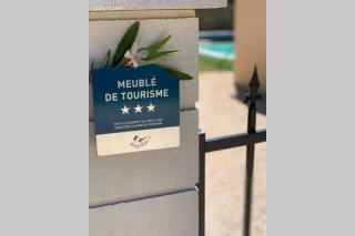 Séjour Romantique Jacuzzi intérieur Privé - Le Vigan - 7