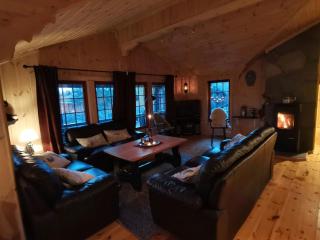 Sundebu, Spacious 5-Bedroom mountain cabin near Ski and Hiking - 4