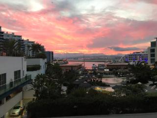 Swimming pools Apartment in Ocean Village - 2 bed 2 bath Rock view - Gibraltar - 5