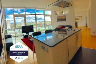 City Views Apartment City Centre FreeParking - Glasgow - 0
