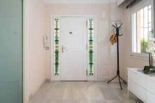 AR 18 Belgravia Club - 8