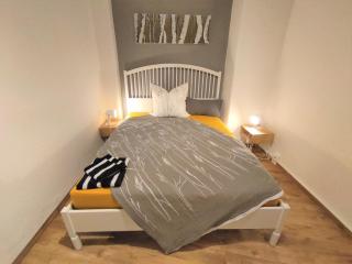 Kunstvoll - individuelle 4-Zimmer Ferienwohnung mit Balkon in Meißen - Meißen - 7
