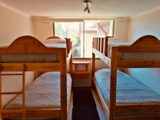 Depto Pucon WIFI Internet full equipado a 5 min de lago y centro - 3