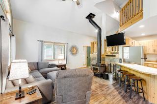 McCall Cottage Cabin - 6