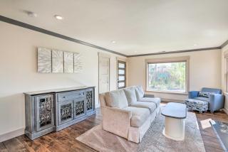 Luxe Home with Backyard Oasis about 1 Mi to Midtown - 6