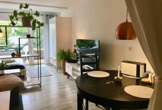 'Das kleine Feine' - Ruhige, helle Ferienwohnung mit Parkplatz und Balkon - Pforzheim - 6