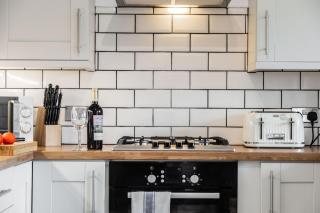 Maunsell House - Lovely central home near Designer Outlets & town with parking - Ashford - 7