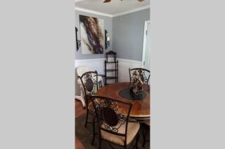 Southern Charm Vacation Rental - Savannah - 3